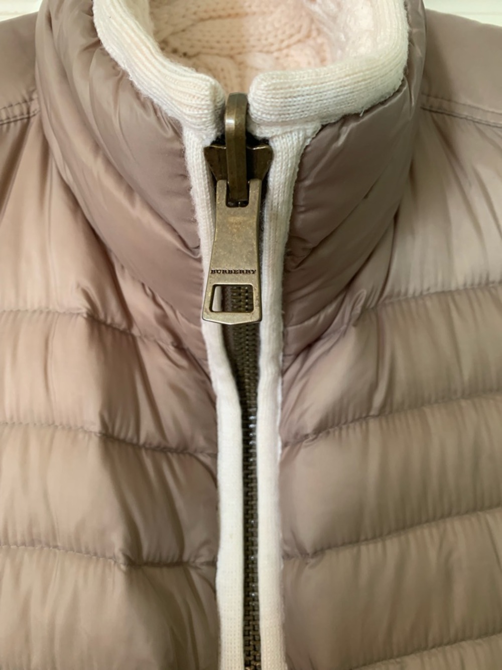 Burberry Brit | Reversible Wool Cable Knit Down Filled Puffer Vest - Medium - Picture 3 of 13